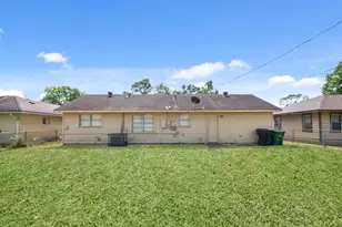 7411 Langley Rd, Houston, TX 77016 - Photo 11