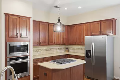 133 E Frontera Circle, The Woodlands, TX 77382 - Photo 15