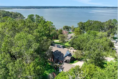 220 Lake Oaks Boulevard, Coldspring, TX 77331 - Photo 3
