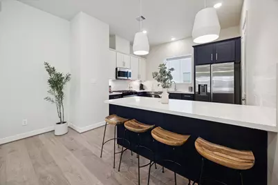 6338 Paddington Bend Drive, Houston, TX 77008 - Photo 5