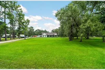 237 County Road 6401, Dayton, TX 77535 - Photo 13