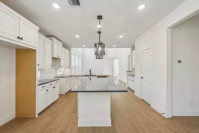 148 Sea Foam Court, Willis, TX 77318 - Photo 13