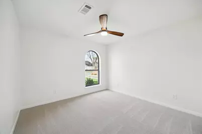 7715 Twin Hills Drive, Houston, TX 77071 - Photo 23
