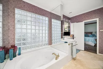 10823 Pepper Lane, Houston, TX 77079 - Photo 21