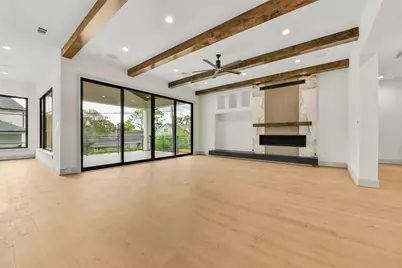 4927 Heatherglen Drive, Houston, TX 77096 - Photo 5