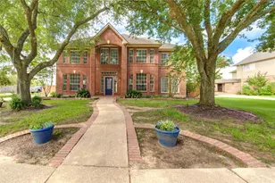 1016 Applewood Dr, Friendswood, TX 77546 - Photo 7