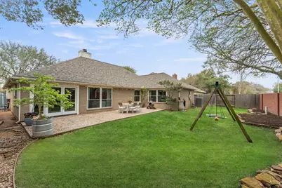 1418 Briarbend Drive, Sugar Land, TX 77479 - Photo 35