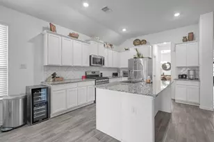 343 Sky Top Dr, Montgomery, TX 77316 - Photo 13