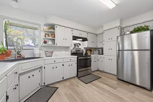 212 Lindsey Ave, Bay City, TX 77414 - Photo 19