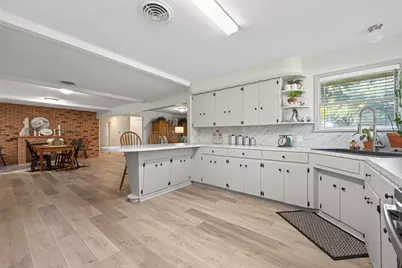 212 Lindsey Avenue, Bay City, TX 77414 - Photo 21