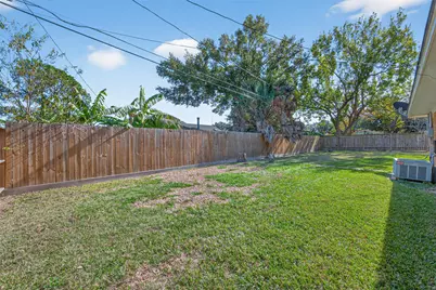 212 Lindsey Avenue, Bay City, TX 77414 - Photo 35