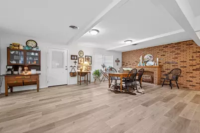 212 Lindsey Avenue, Bay City, TX 77414 - Photo 13