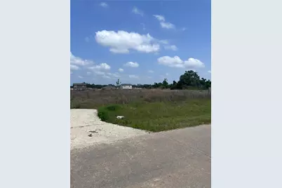 2050 Road 5702, Cleveland, TX 77327 - Photo 3