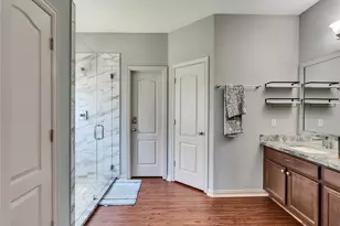 26133 Gallant Knight Ln, Kingwood, TX 77339 - Photo 7