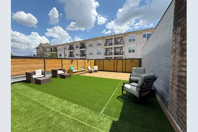 7517 Olympia Drive, Houston, TX 77063 - Photo 31