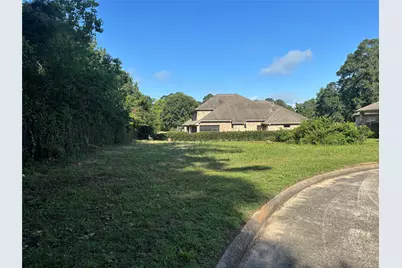 901 Longmire Rd, Conroe, TX 77304 - Photo 1