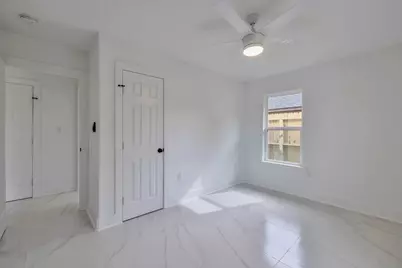 8709 Tarbell Road, Houston, TX 77034 - Photo 15