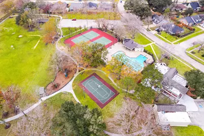 15715 Caprock Drive, Houston, TX 77598 - Photo 33