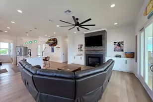 1060 Waterways Dr, Crystal Beach, TX 77650 - Photo 23