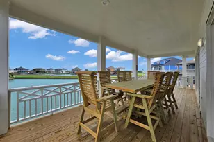 1060 Waterways Dr, Crystal Beach, TX 77650 - Photo 45