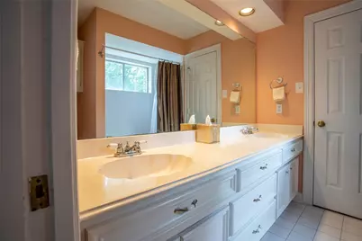 95 Rush Haven Drive, The Woodlands, TX 77381 - Photo 25