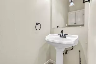 3201 White Oak Dr, Houston, TX 77007 - Photo 13