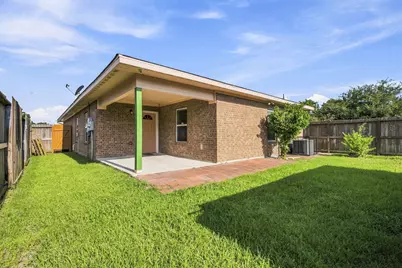 8526 Vista Oaks Manor, Houston, TX 77028 - Photo 25
