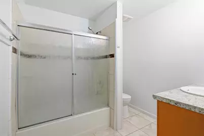 8526 Vista Oaks Manor, Houston, TX 77028 - Photo 7
