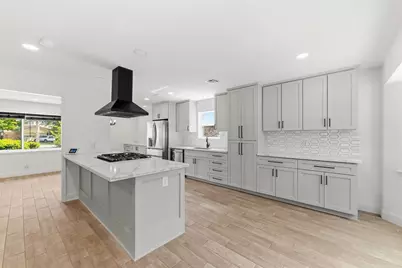 9739 Philmont Drive, Houston, TX 77080 - Photo 5