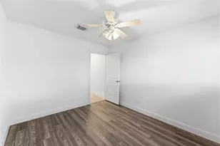 9739 Philmont Dr, Houston, TX 77080 - Photo 19