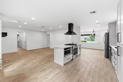 9739 Philmont Drive, Houston, TX 77080 - Photo 21