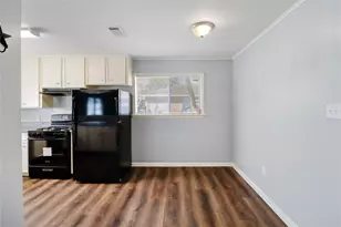 238 Sleepy Hollow Dr, Lake Jackson, TX 77566 - Photo 11