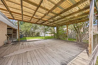 1346 Castle Glen Drive, Houston, TX 77015 - Photo 29