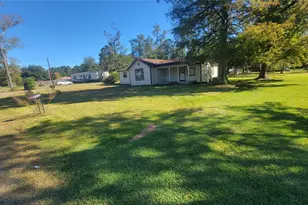 2960 Call St, Vidor, TX 77662 - Photo 43