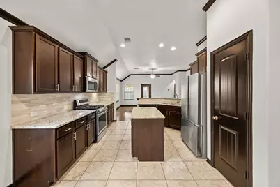 4342 Ambrosia Lane, Baytown, TX 77521 - Photo 9