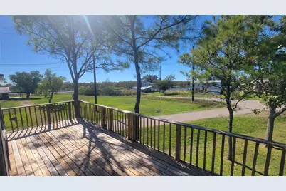 12018 Sandpiper Road, Angleton, TX 77515 - Photo 7