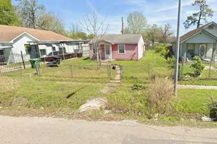 521 Shotwell St, Houston, TX 77020 - Photo 1