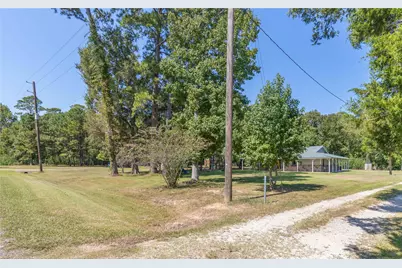 1076 Wallisville Liberty Road, Wallisville, TX 77597 - Photo 29