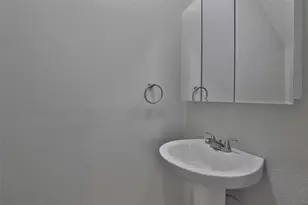 5009 Polk St, Houston, TX 77023 - Photo 15