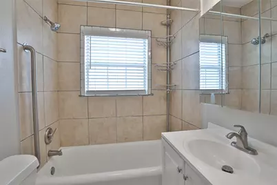 5009 Polk Street, Houston, TX 77023 - Photo 9
