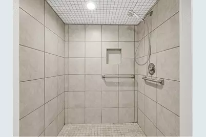 7722 Battlewood Drive, Houston, TX 77040 - Photo 9