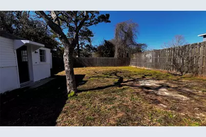 3930 Hartel Street, Beaumont, TX 77705 - Photo 25