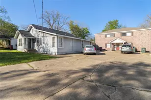 1012 & 1014 E 23rd St, Bryan, TX 77803 - Photo 1