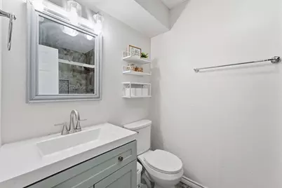 2407 Daffodil Street, Highlands, TX 77562 - Photo 5