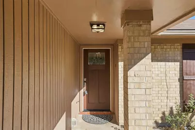 2407 Daffodil Street, Highlands, TX 77562 - Photo 3