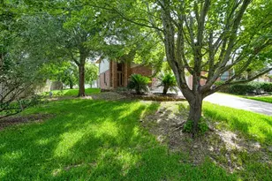 107 Cove W, Conroe, TX 77356 - Photo 3