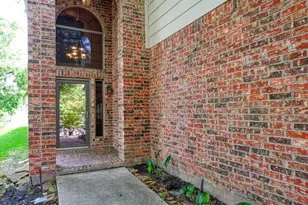 107 Cove W, Conroe, TX 77356 - Photo 5