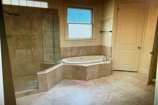 6303 Hermann Lake Dr, Houston, TX 77021 - Photo 3
