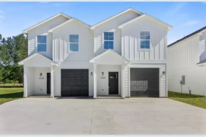 3152 B N Cleveland Street, Dayton, TX 77535 - Photo 1