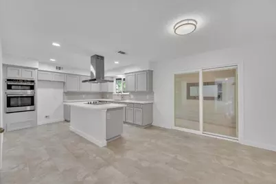 3402 Laurel Crest Court, Houston, TX 77339 - Photo 17